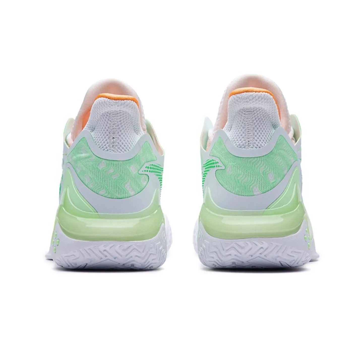 Anta Shock Wave 4 - Crazy Clouds